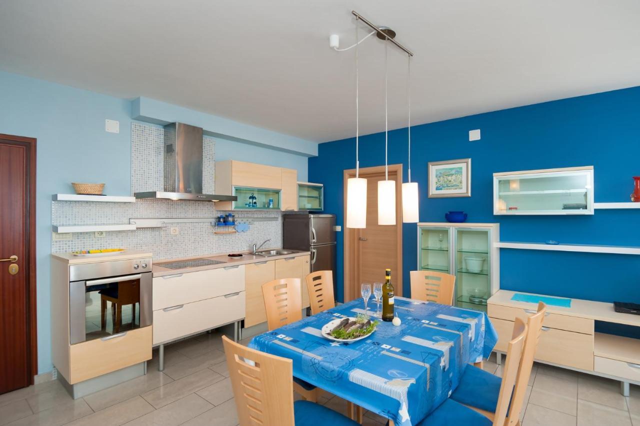 Apartments By The Sea Postira, Brac - 15242 Kültér fotó